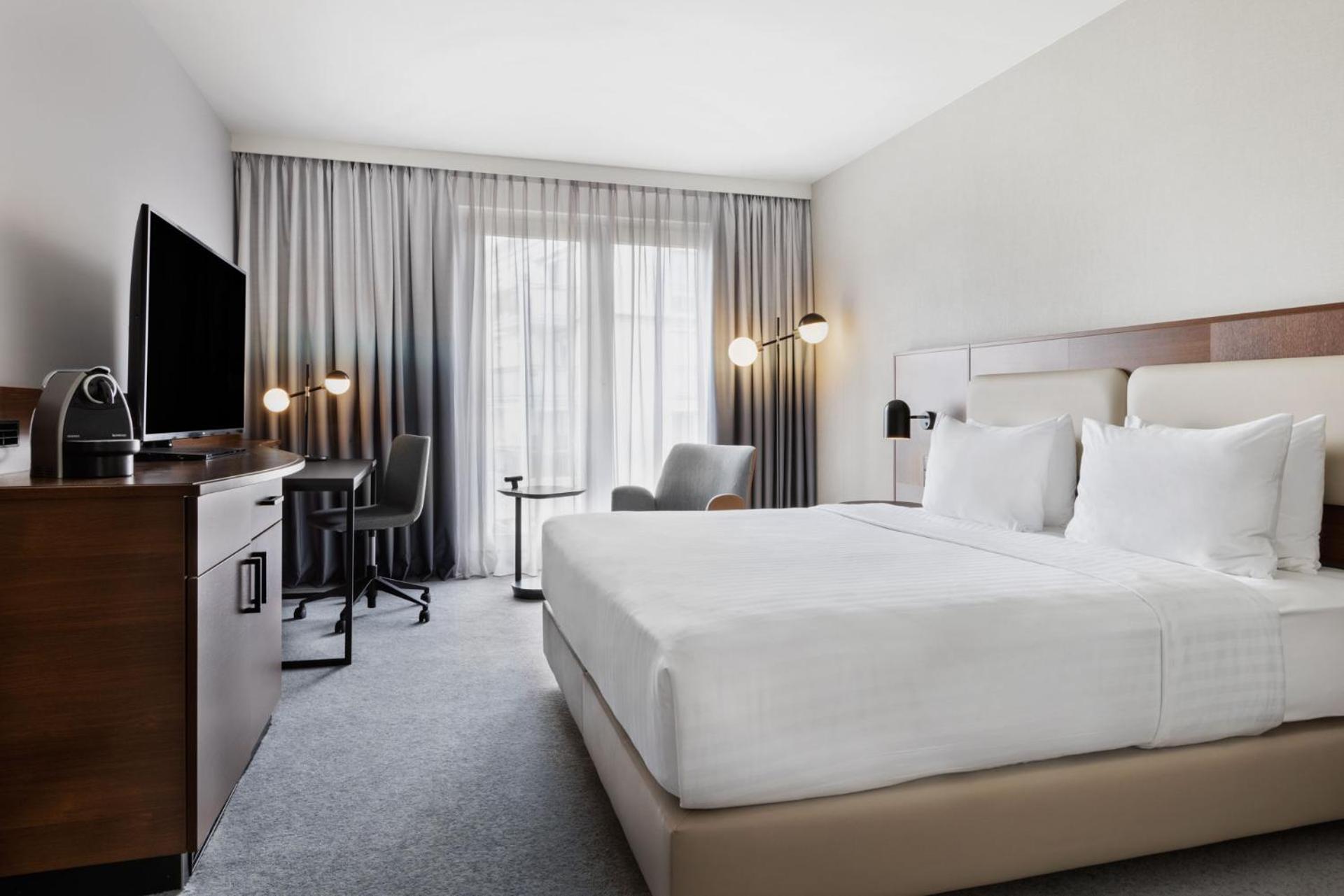 Courtyard By Marriott Munich City East Exterior photo