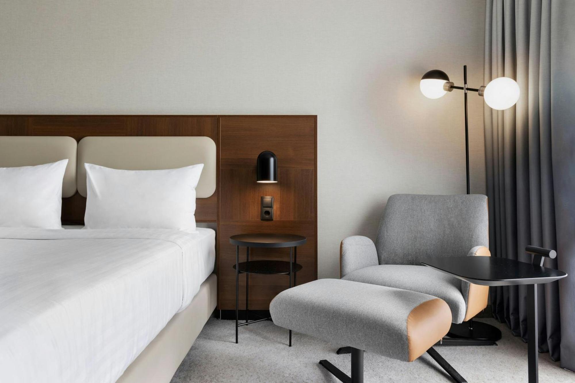 Courtyard By Marriott Munich City East Exterior photo