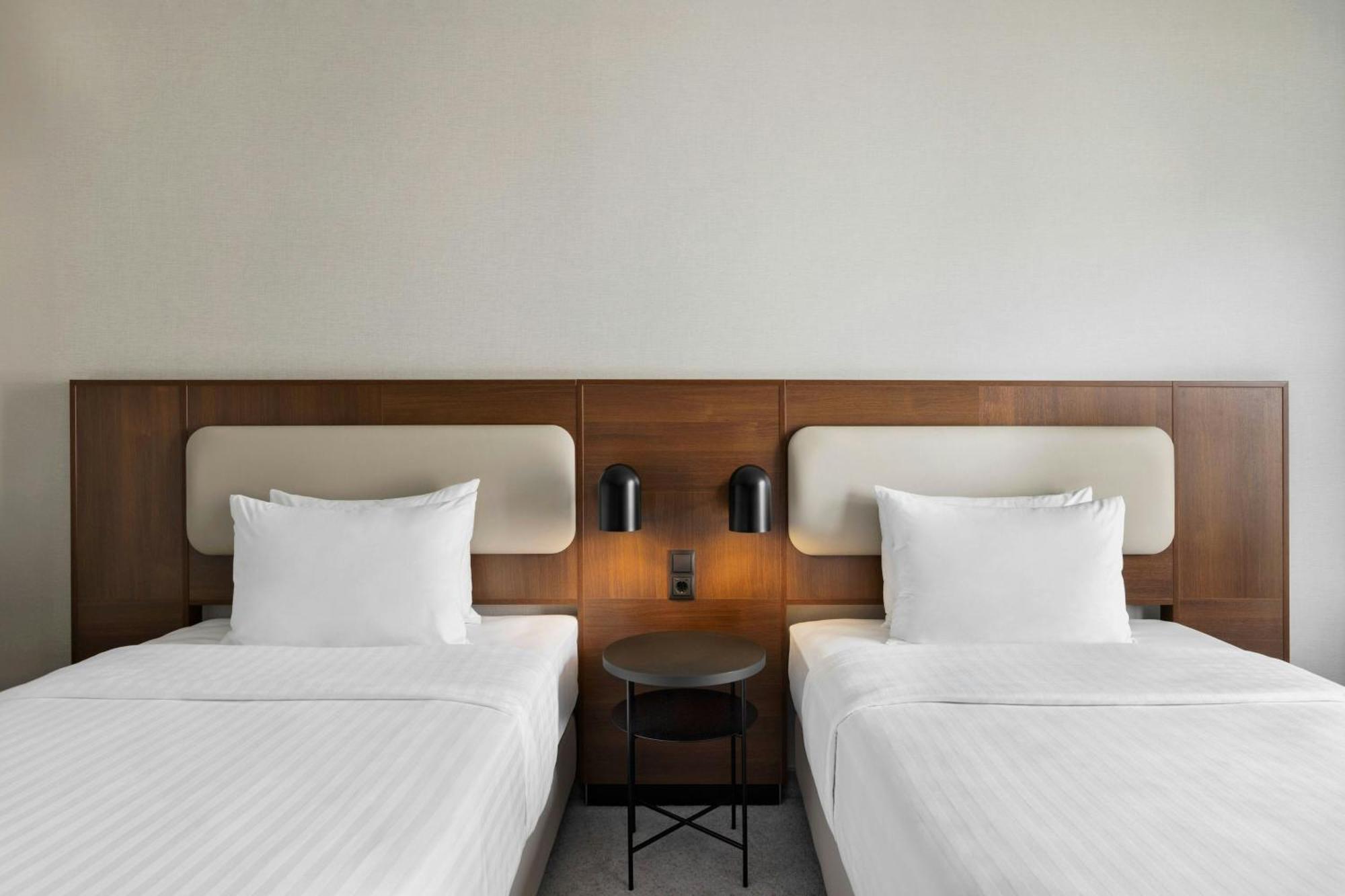 Courtyard By Marriott Munich City East Exterior photo