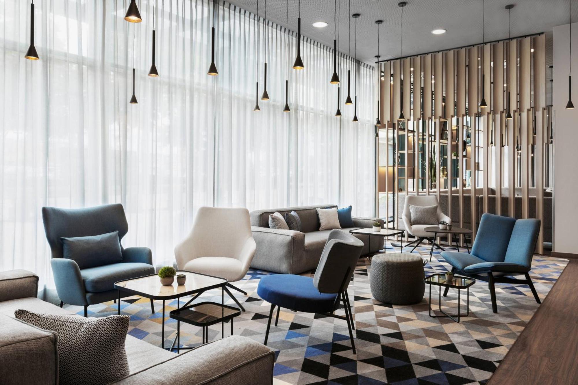 Courtyard By Marriott Munich City East Exterior photo